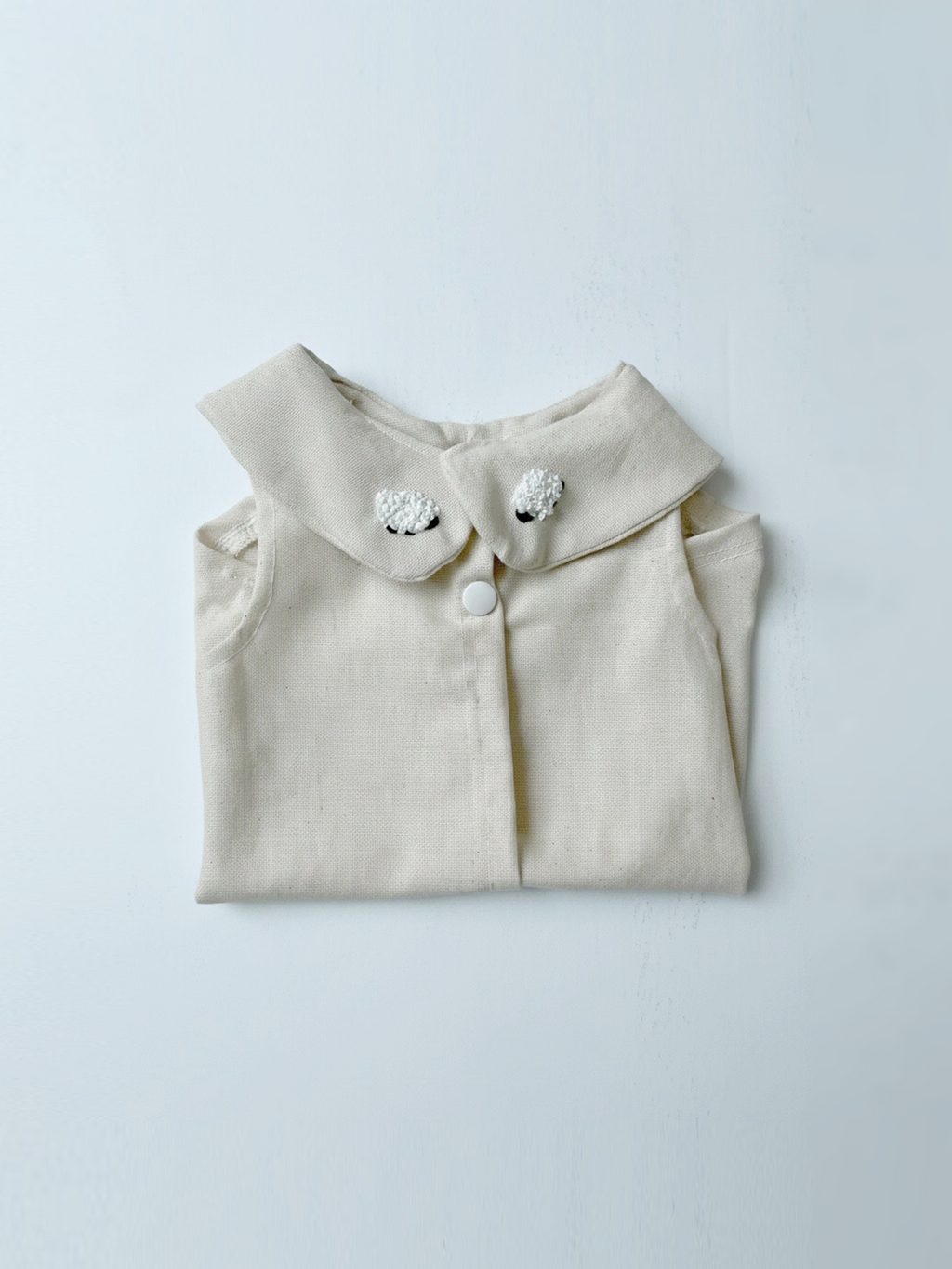 Embroidered Lamb Collar Top